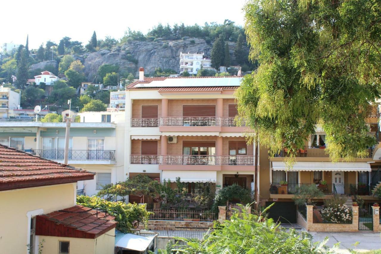 Sapphire & Ivory Luxury Apartments - Kavala Exterior photo